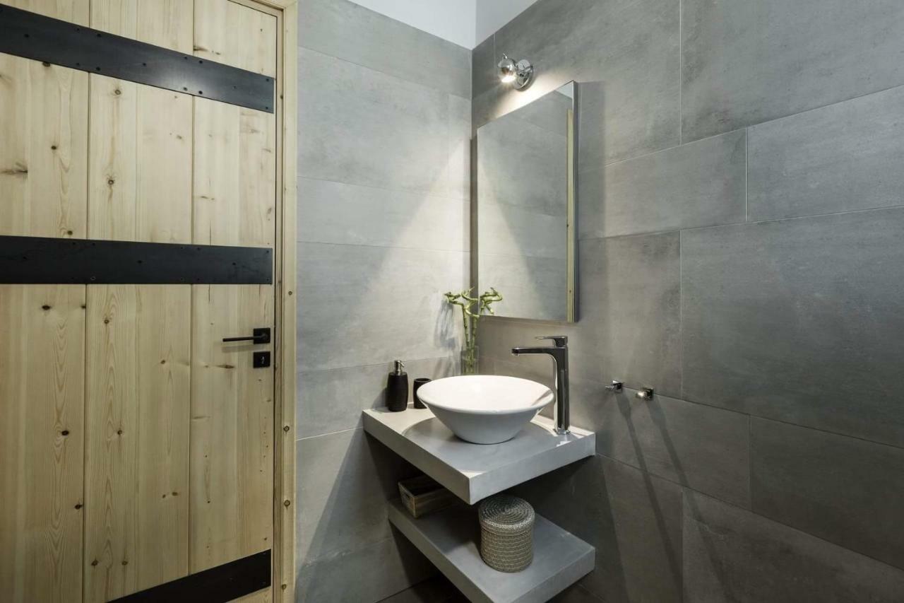 Atmospheric Apartment Near Acropolis By Cloudkeys Atene Esterno foto